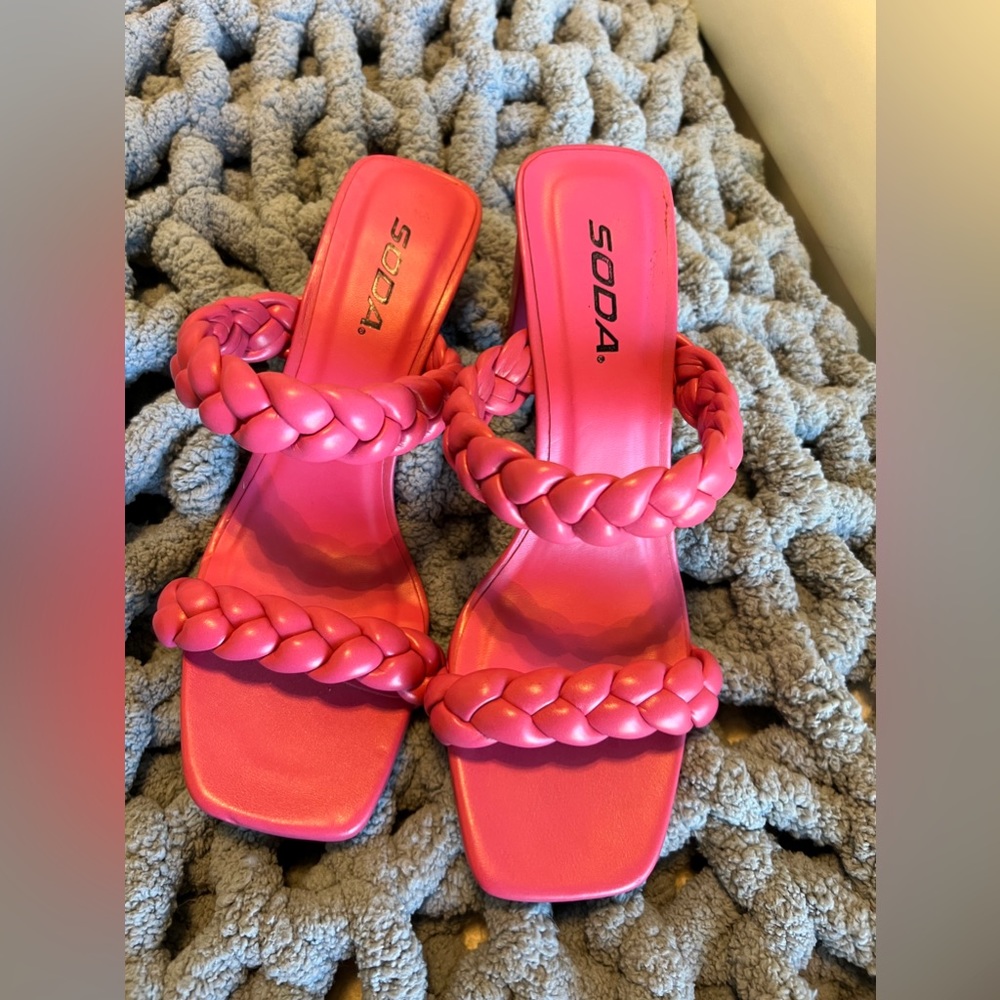 short pink heels